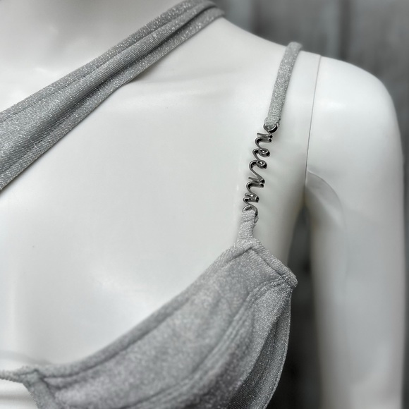 Neena TANIS Micro Thong Bikini [C43] - Picture 6 of 11